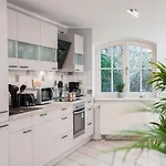 Haus Mit 110qm Und Garten 150m Zum Wasser Stralsund