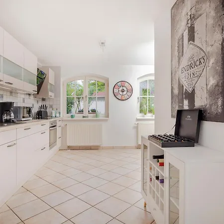 Haus Mit 110qm Und Garten 150m Zum Wasser *