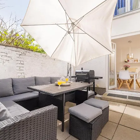 Haus Mit 110qm Und Garten 150m Zum Wasser 度假居 *